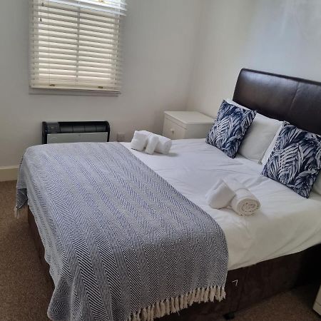Stunning 2 Bed/2 Bath Flat In Waterloo, London Appartement Buitenkant foto