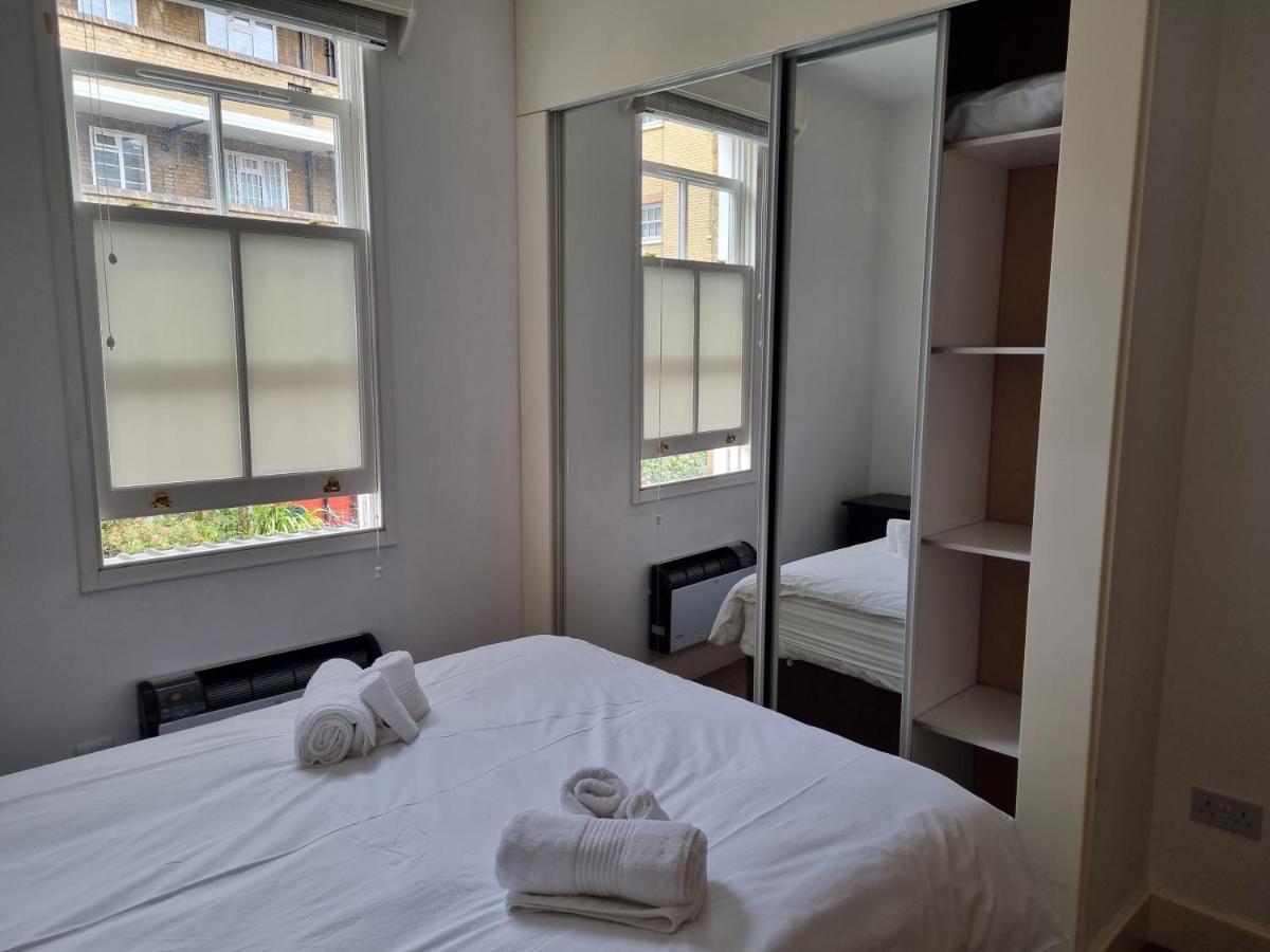 Stunning 2 Bed/2 Bath Flat In Waterloo, London Appartement Buitenkant foto