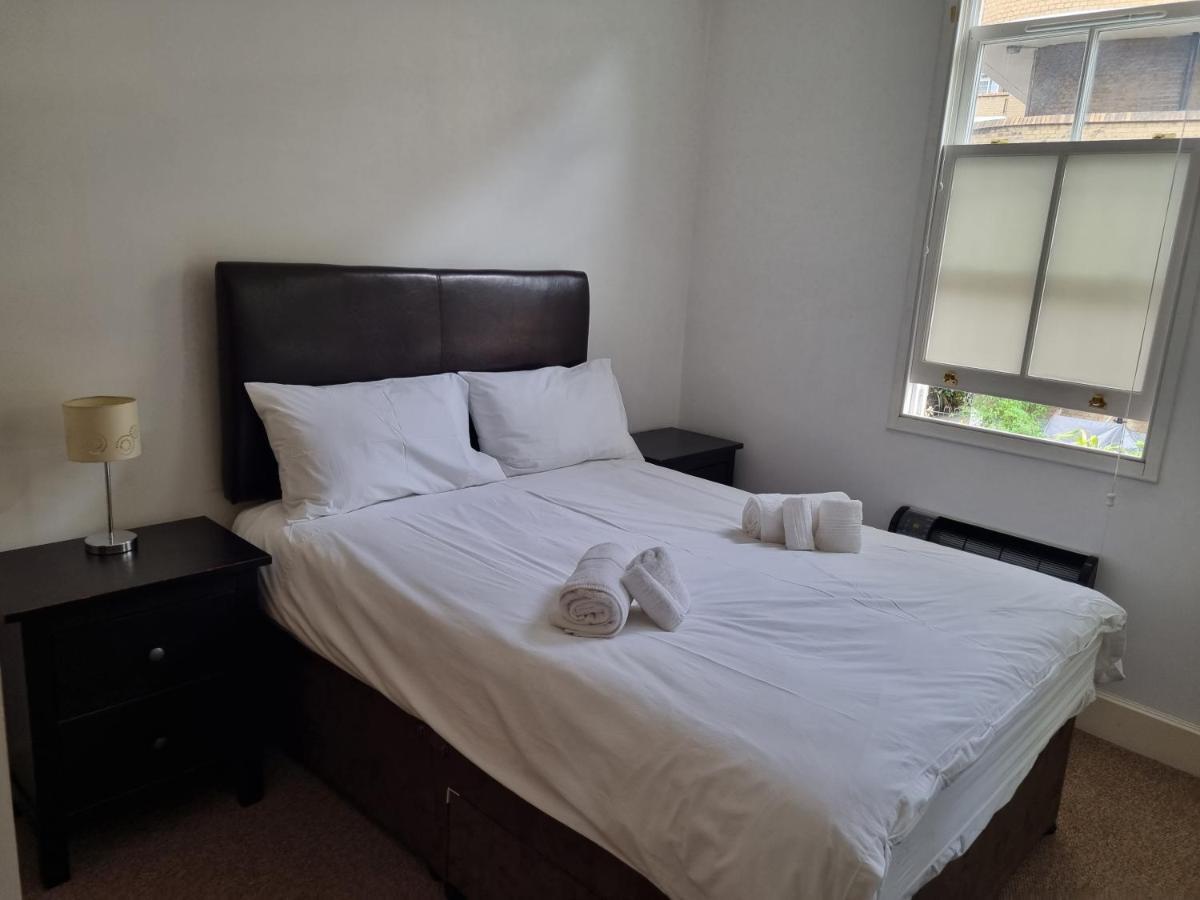 Stunning 2 Bed/2 Bath Flat In Waterloo, London Appartement Buitenkant foto